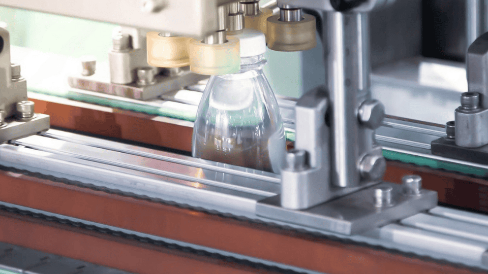 Ứng Dụng Thực Tế Của Máy Đóng Nắp